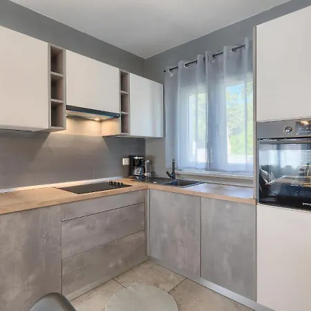 Corina By Interhome *
