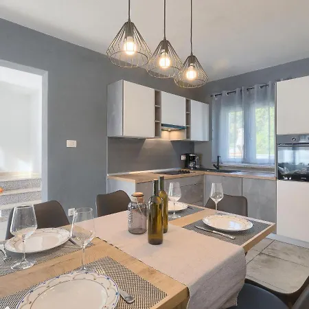 Corina By Interhome *